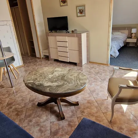 Victoria בית אירוח *