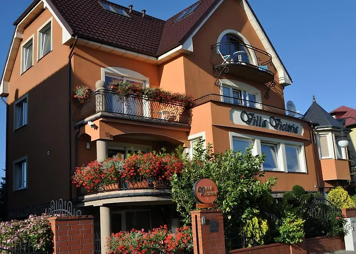 Δωμάτια σε οικογενειακή κατοικία Victoria *